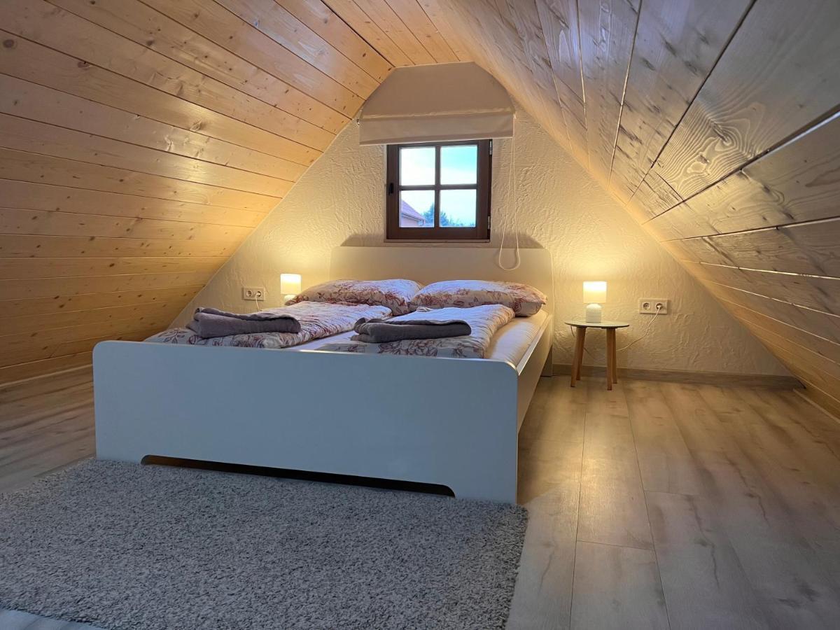 Pres-Lak Apartment Tarján Екстериор снимка